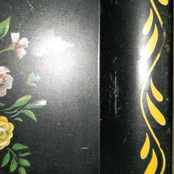 Floral Pattern Metal Tip Trinket Tray Set of 4 - Picture 8 of 13